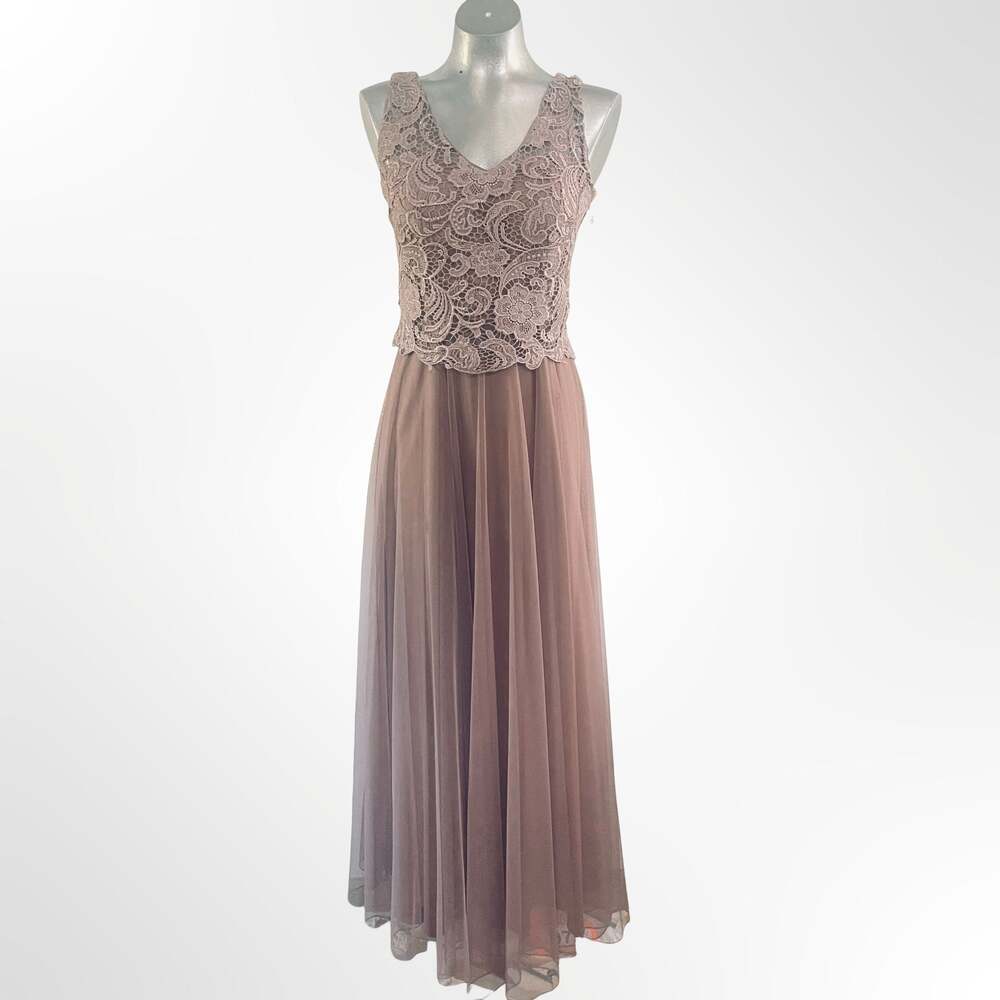 Eureka Fashion 7025 Dusty Rose Embroidered Lace Bodice Chiffon A-line Gown - Picture 2 of 6